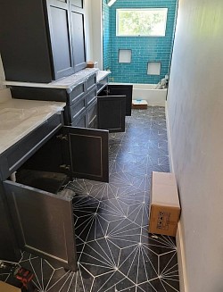 Elite Tile Xpressions bathroom floor tile